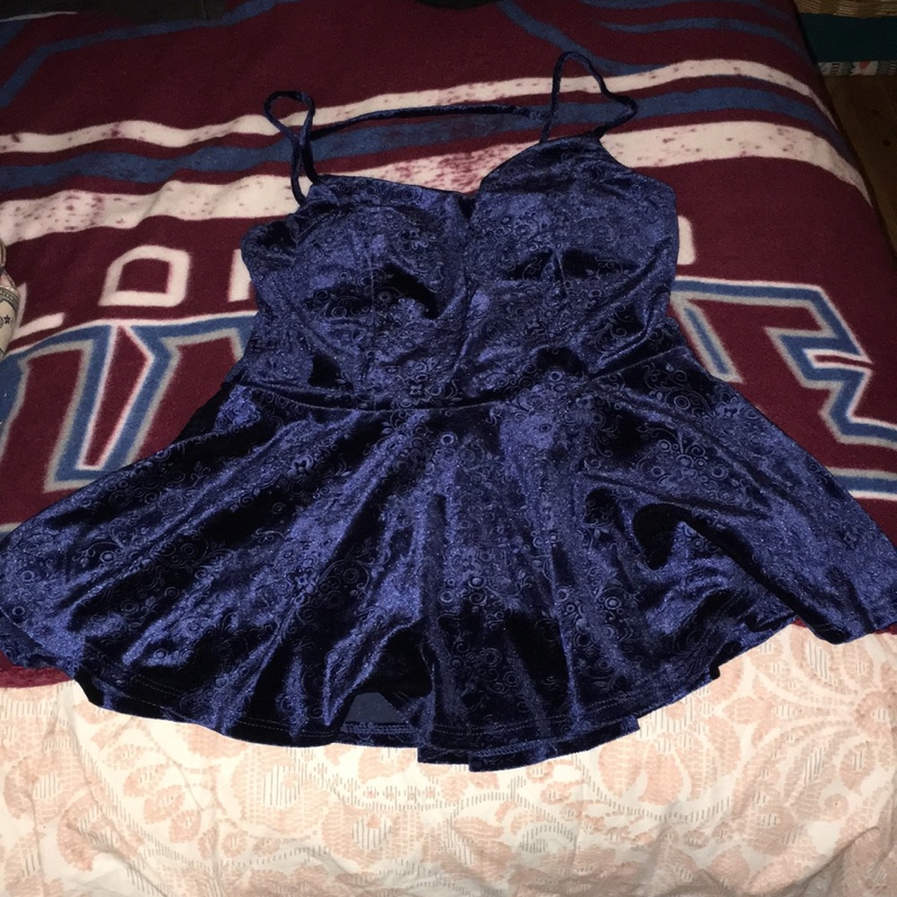 Cute velvet padded too